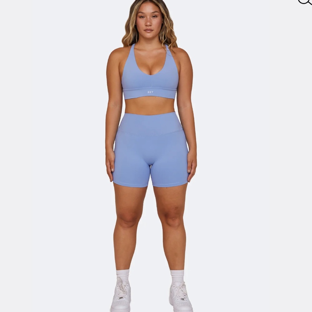 NWOT Set Active Lux Form Bike Shorts in Avenue Size Small